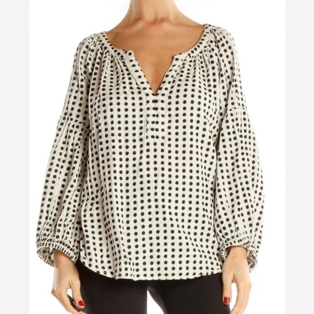 Velvet by Graham & Spencer White Black Embroidered Polka Dot Blouse - Medium